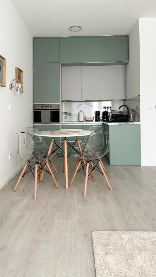 Linden Apartman 104 - Adults Only Mosonmagyaróvár المظهر الخارجي الصورة