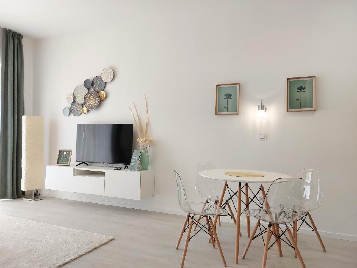 Linden Apartman 104 - Adults Only Mosonmagyaróvár المظهر الخارجي الصورة